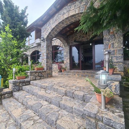 Hotel Kukesi Lin Exterior photo