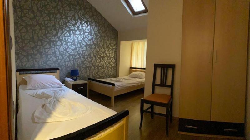 Hotel Kukesi Lin Exterior photo